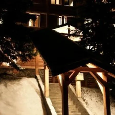 12 Pers, Sauna, Jacuzzi, Animaux Admis, Parking - Fr-1-455-239 Chalet